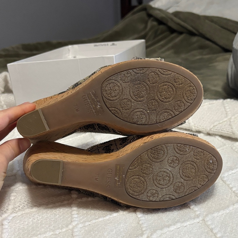 Guess Wedges - Picture 7 of 7